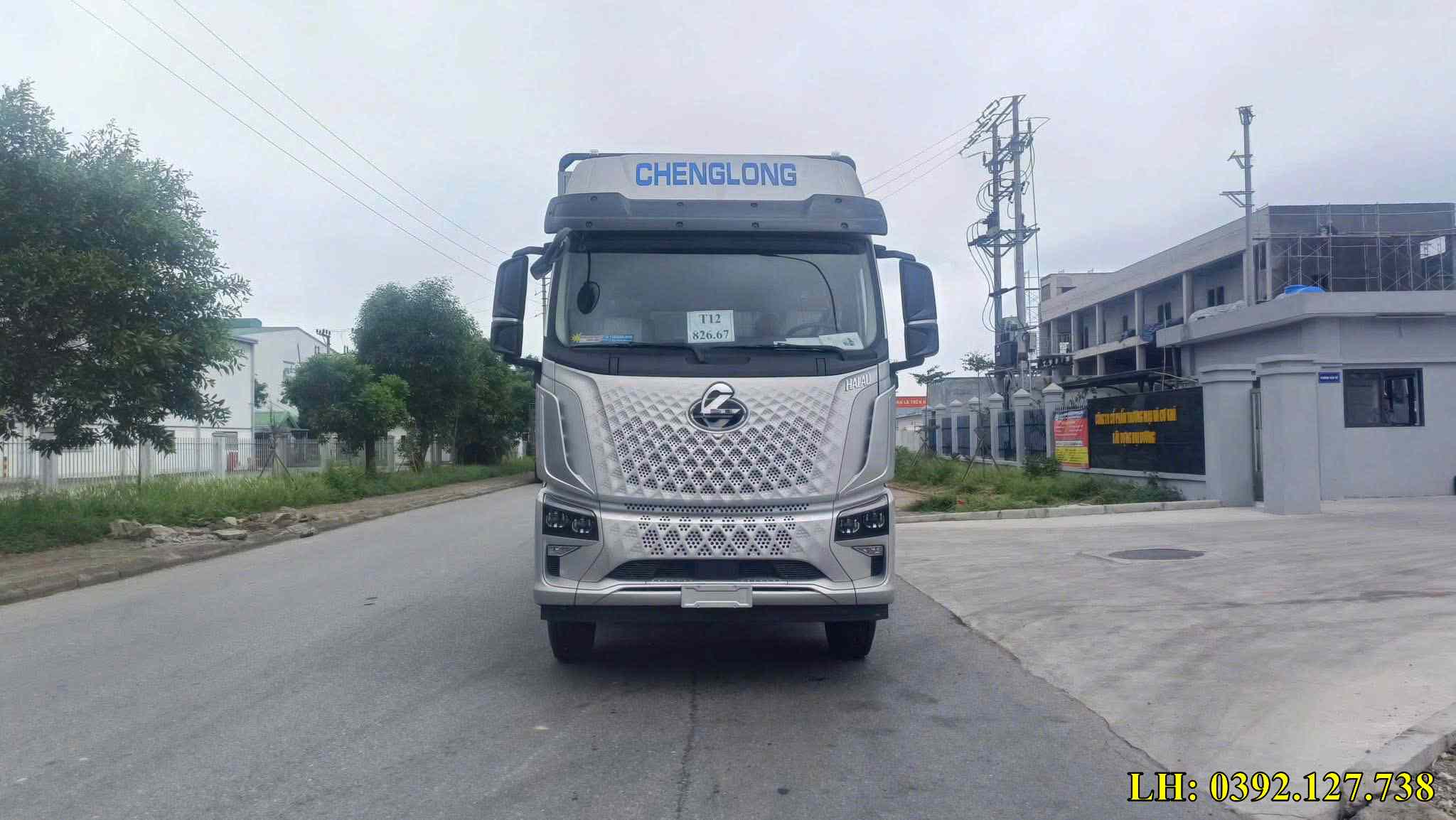mặt trước cabin chenglong h5v